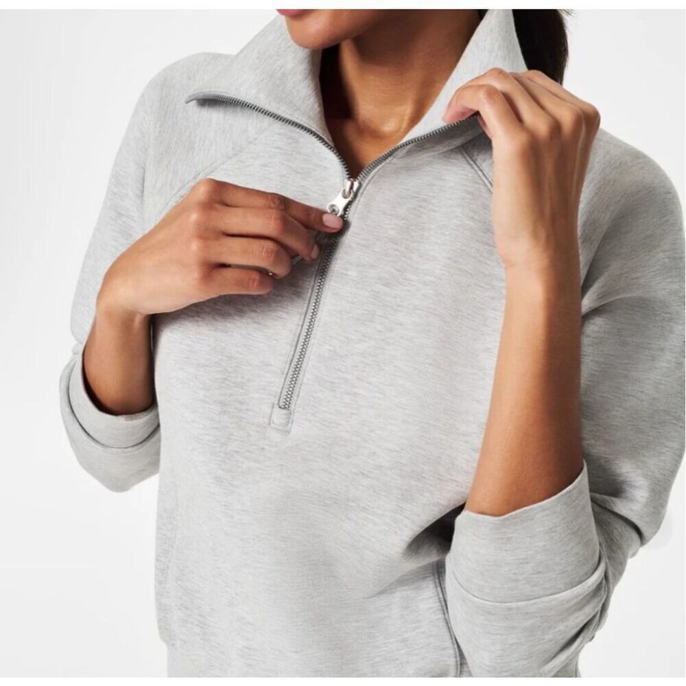 Spanx NWT AirEssentials size 1X Half zip gray sweatshirt style 50346 plus size - Picture 3 of 15